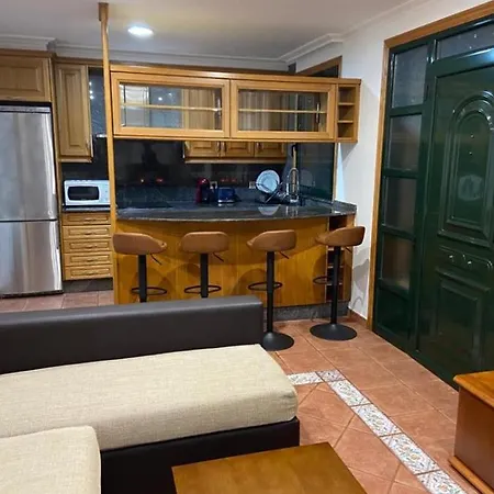 Preciosa Casa En Bembrive * Βίγκο